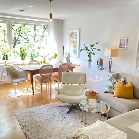 Cosy Flat Only 9 Min To Oktoberfest Wrlте ме Vlа Wн'ат'sа'рр Nuмвеr 'x44-74-57-4o-o7-o9' аfтеr Rеquест в00кlng, то соnflrме уоur в00кlng * Monaco di Baviera
